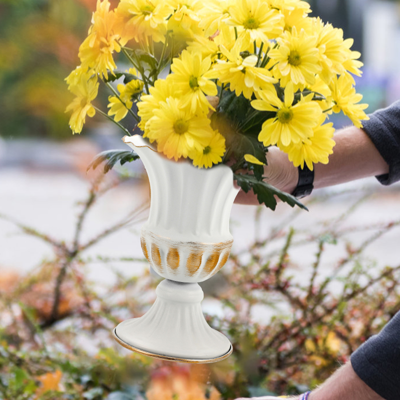 2 Pcs Cemetery Vase Set - Exquisite Artificial Flower Personalized Decor for Memorial, Graveyard
